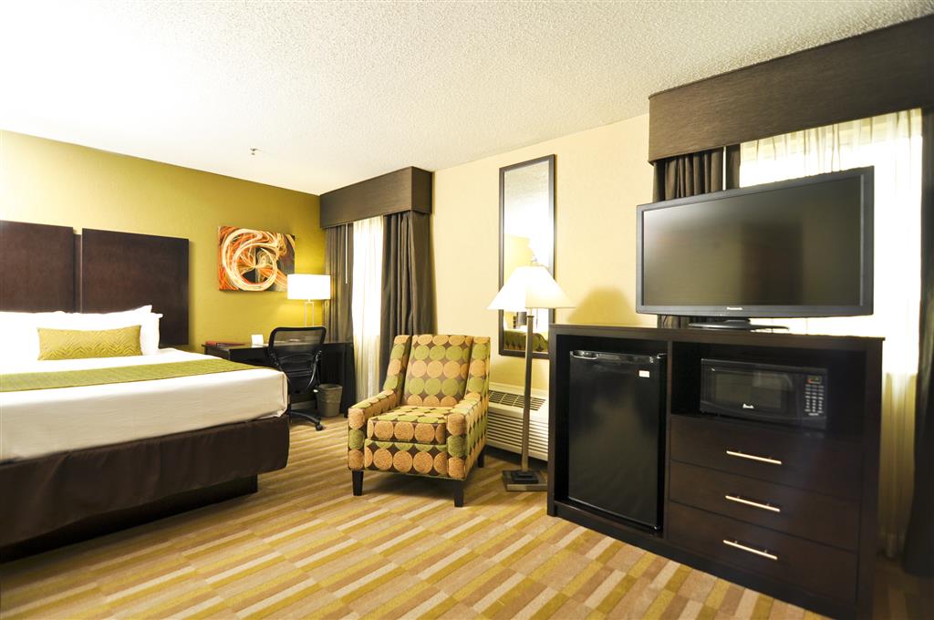 Best Western Norwalk - photo 16