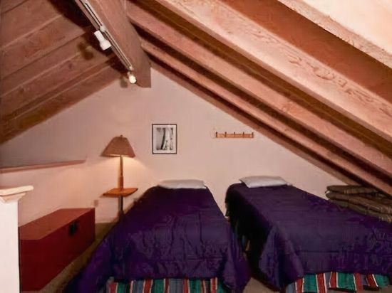 Spike's Place - photo 7