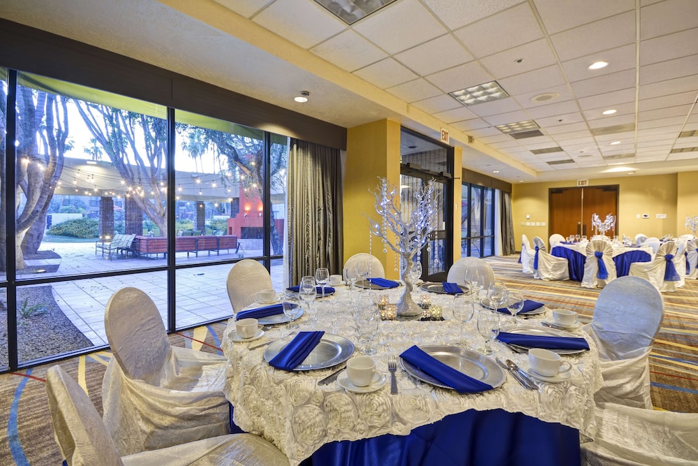DoubleTree by Hilton Phoenix North - photo 43