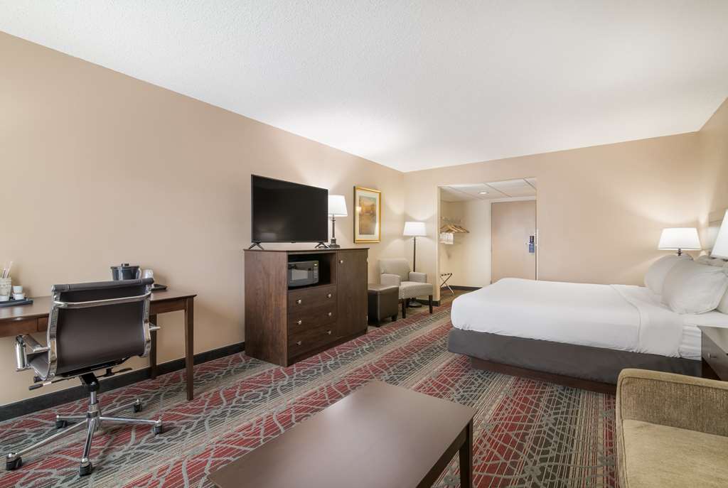 Best Western Saranac Lake - photo 13