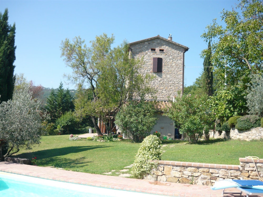 Casale Luigina — hotel in Monte Castello Di Vibio