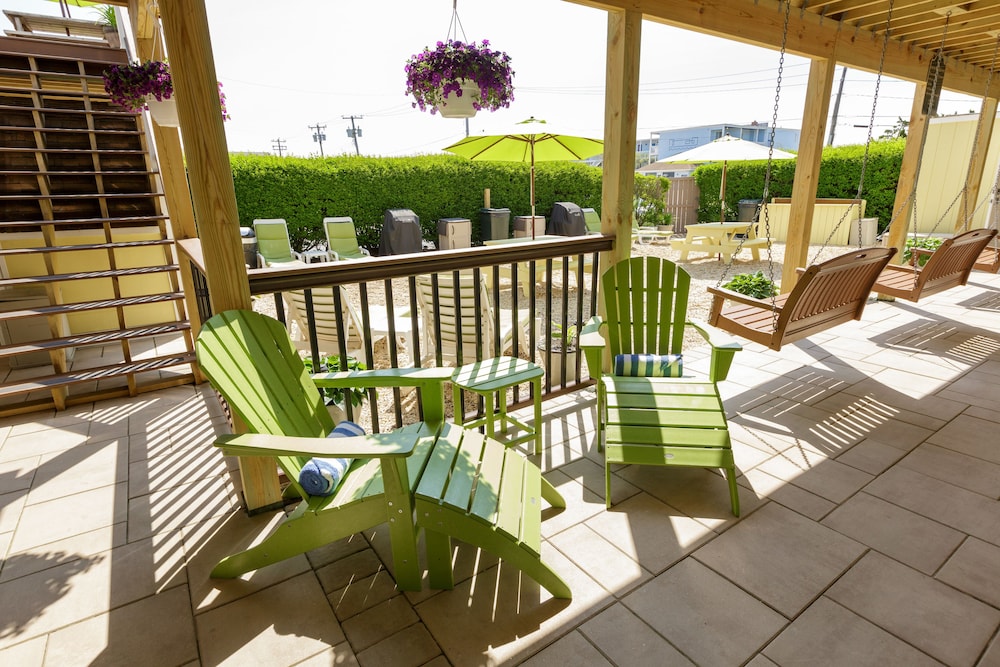 Ocean Resort Inn - photo 95