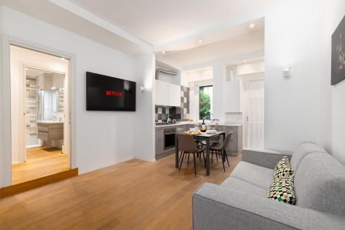 Luxury Melzo 8 Porta Venezia — 4-Star Luxury Hotel in Milan, Italy