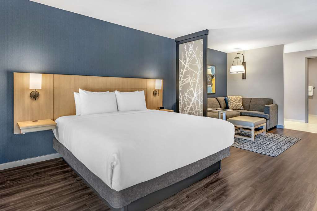 Hyatt Place Indianapolis Carmel - photo 15