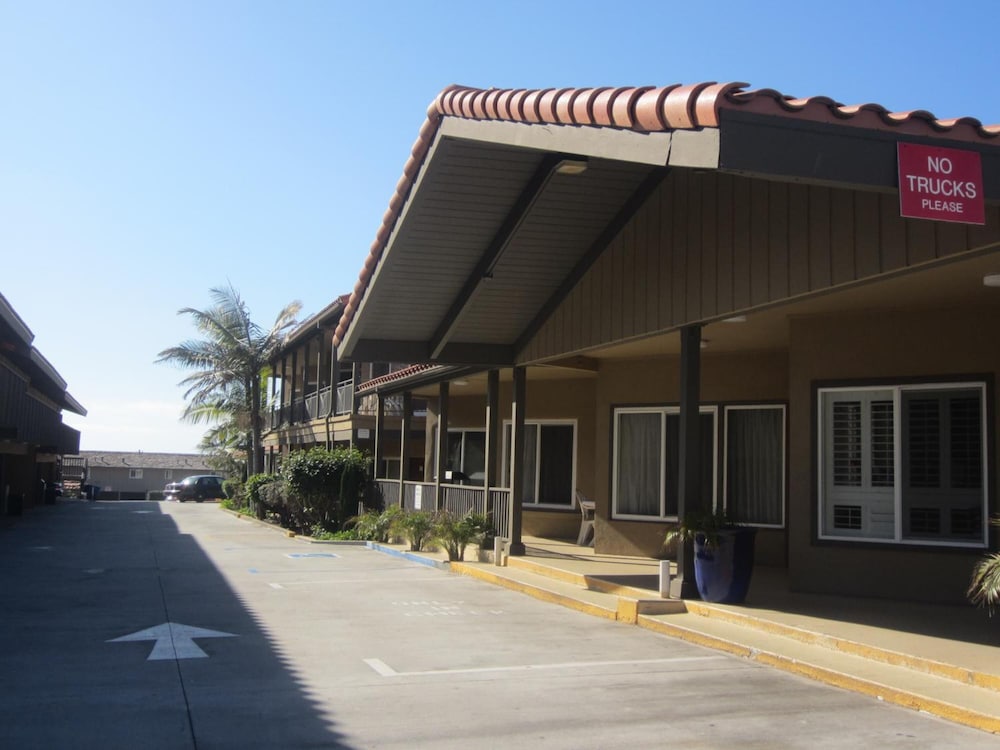 Pacific Shores Inn on Pacific Beach - photo 36