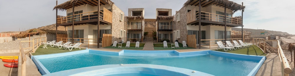 Punta Sol Departamentos - carbon neutral hotel in Mancora