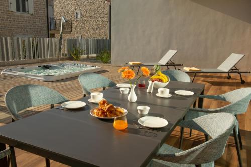 Apartments Jasmin — 4-Star Luxury Hotel in Medulin, Croatia