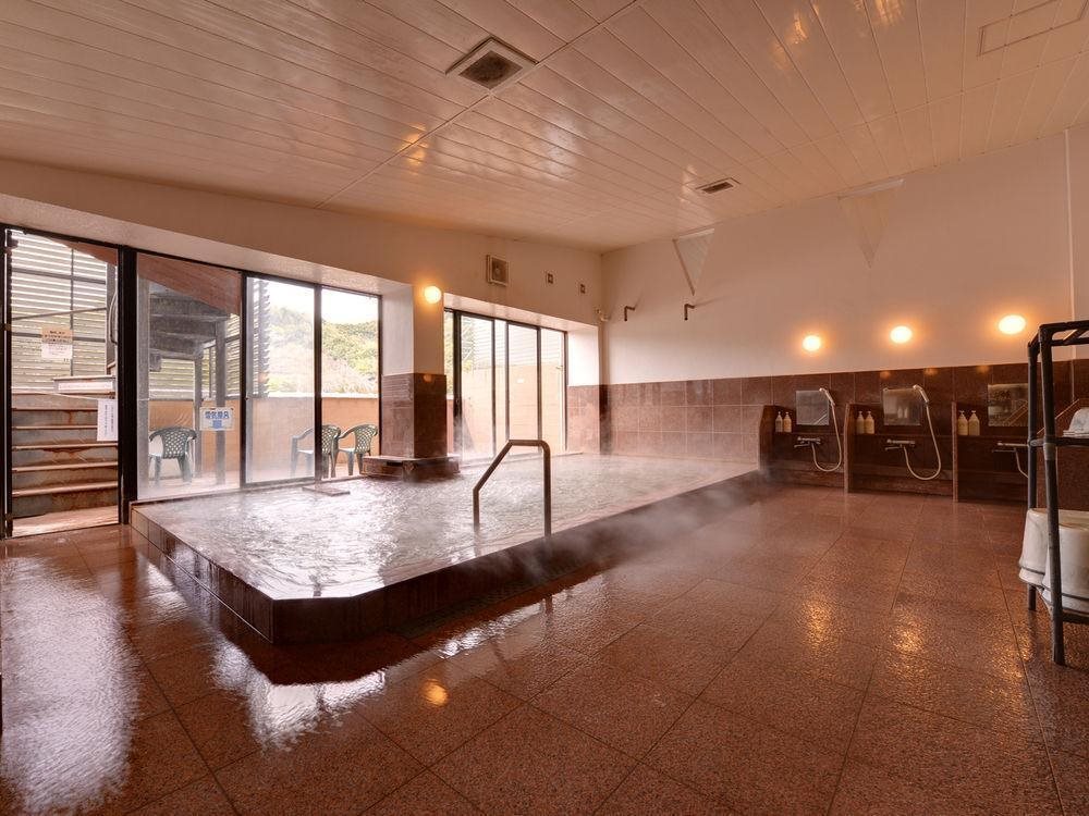 Sun Cherry Kitago - carbon neutral hotel in Nichinan