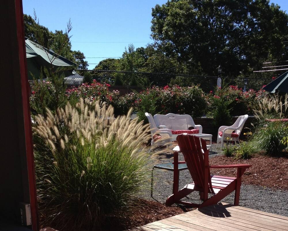 Red Horse Inn - photo 35