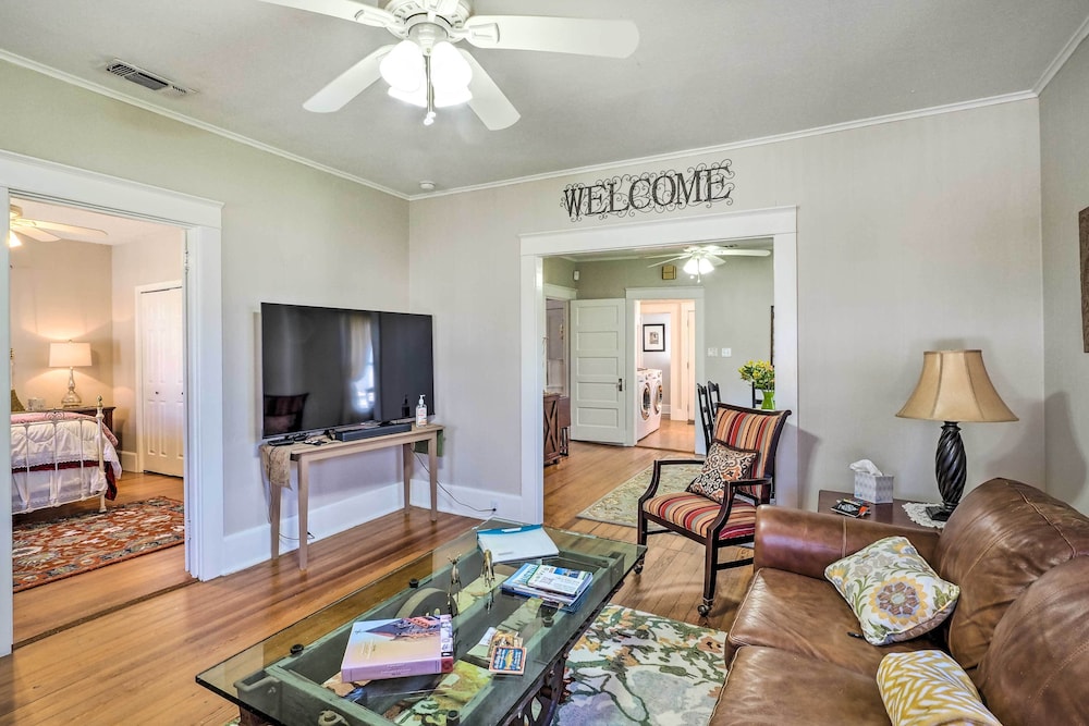 Georgetown Vacation Rental Close to Town Square - photo 12