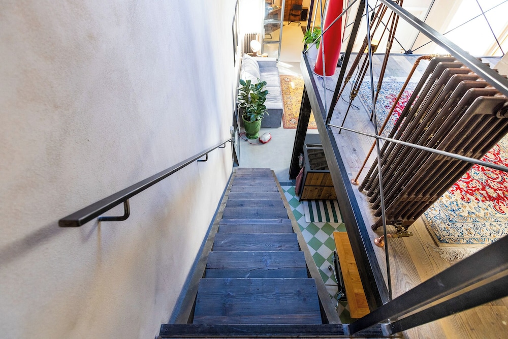 The Urban Loft — 4-Star Luxury Hotel in Florence, Italy