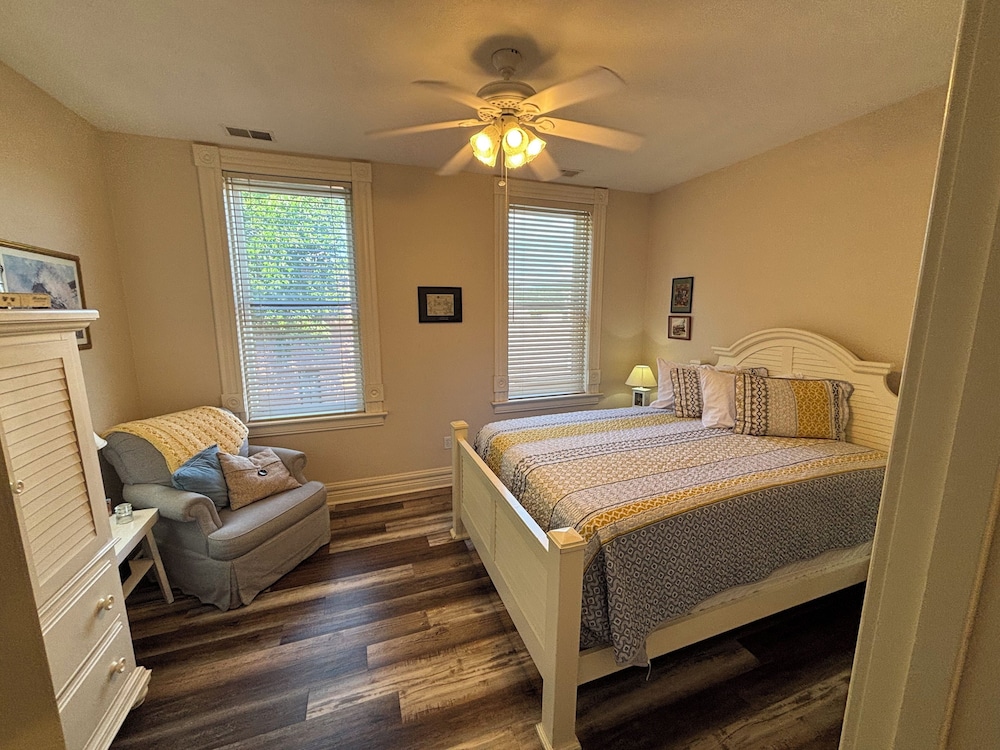Hermann Crown Suites - photo 79