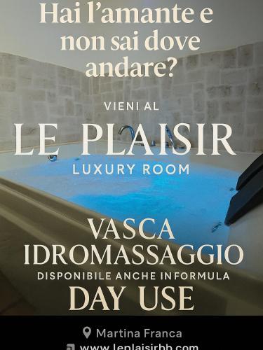 Le Plaisir Luxury Room con vasca idromassaggio in Martina Franca, Italy