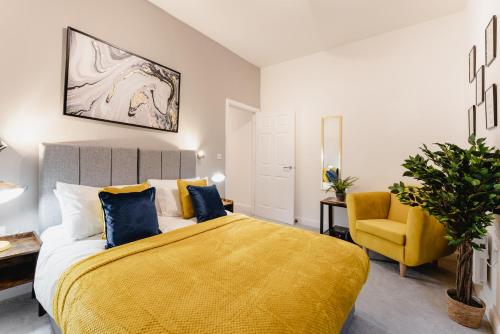 Prescott Court by Guestz — 4-Star Luxury Hotel in Halifax, United Kingdom