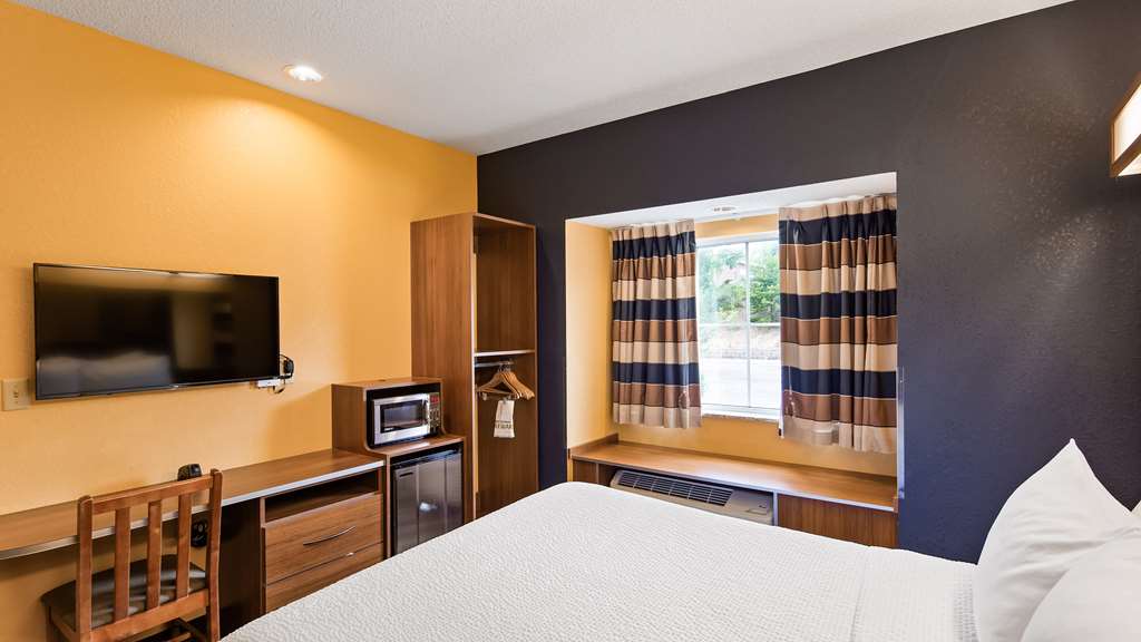SureStay Plus Hotel by Best Western Keyser - photo 19