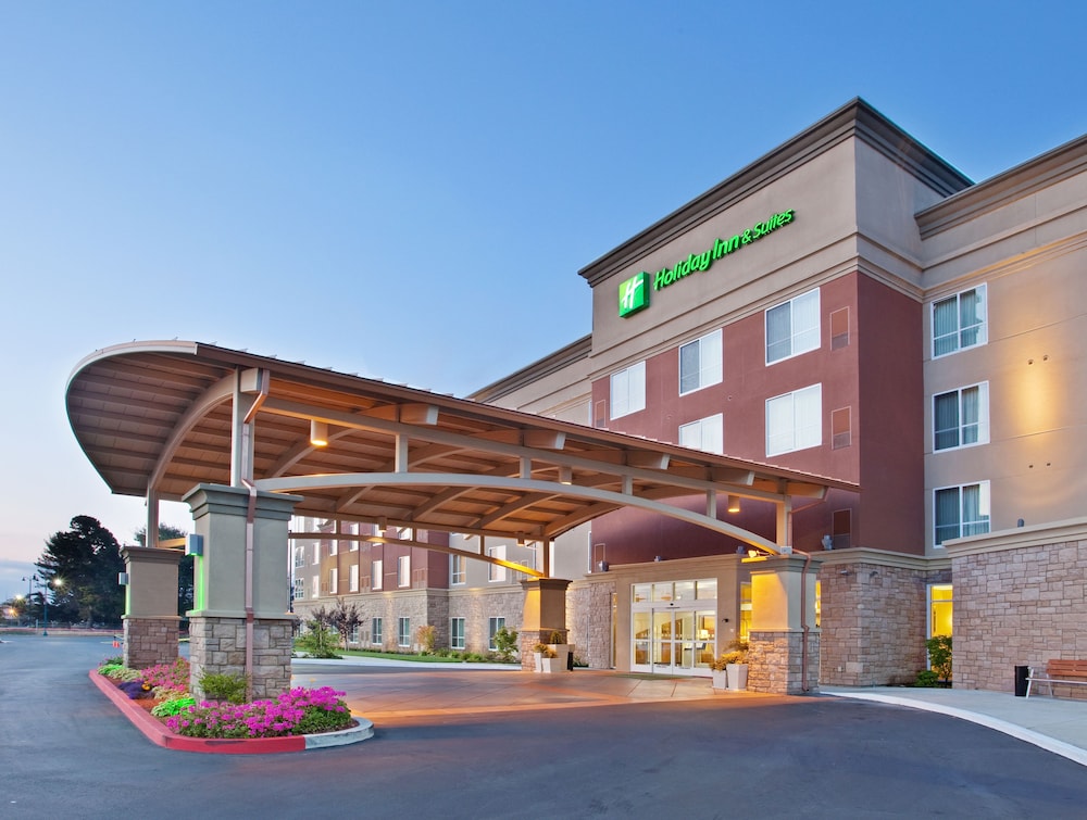 Holiday Inn & Suites Oakland Airport by IHG in Oakland, United States