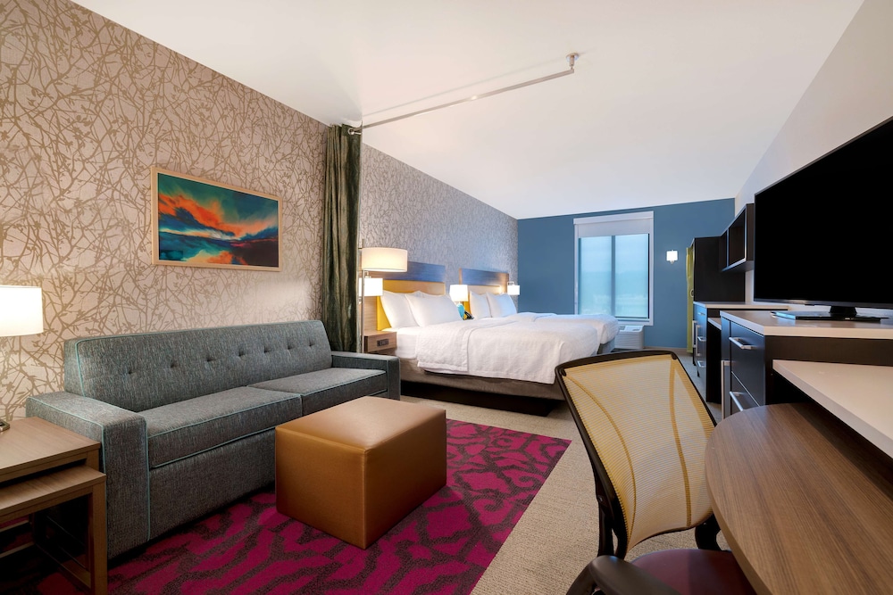 Home2 Suites by Hilton Redding - photo 11