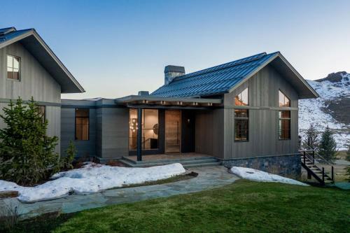 Boulder View Home — 4-Star Luxury Hotel in Sun Valley, United States