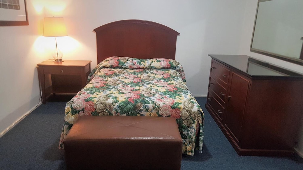 Monte Carlo Motel - photo 10