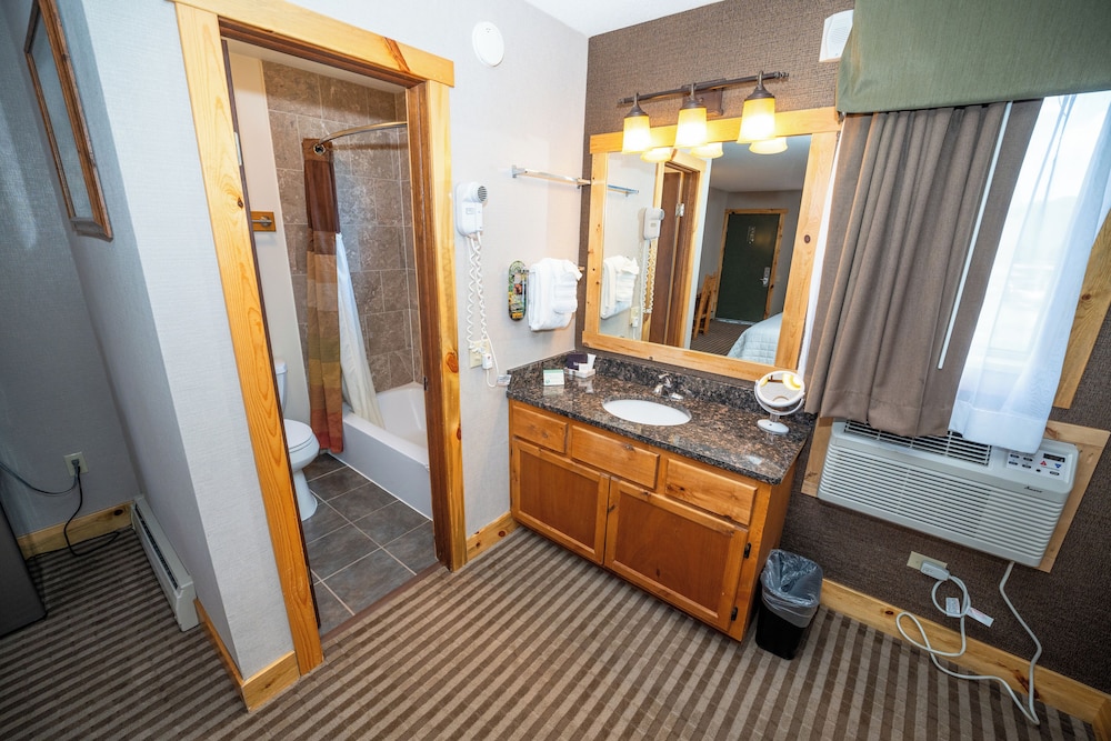 Hotel Estes - photo 27