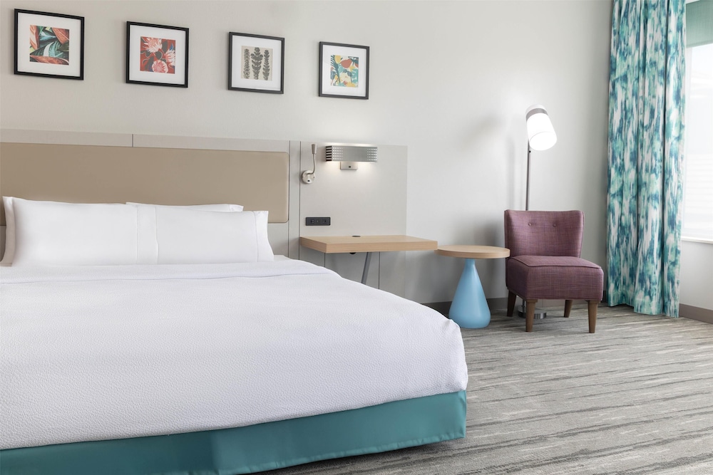 Hilton Garden Inn Ontario Rancho Cucamonga - photo 11