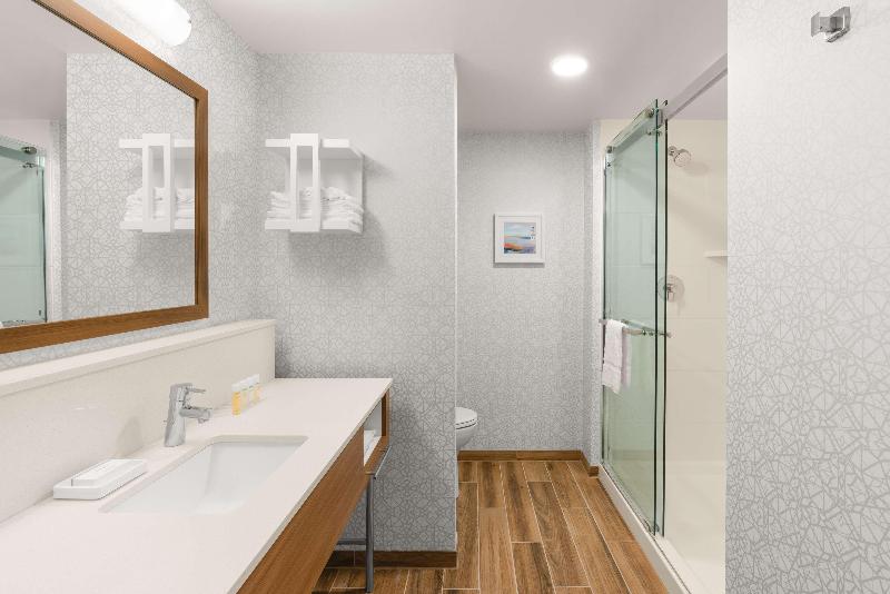 Hampton Inn Bellingham Airport - photo 45