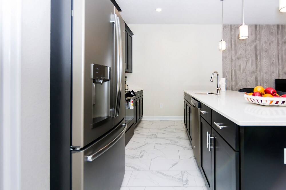 5 Bedrooms 4 Bathrooms Storey Lake 2373 Rt - photo 16