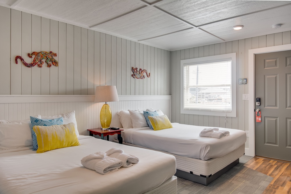 See Sea Motel - photo 47