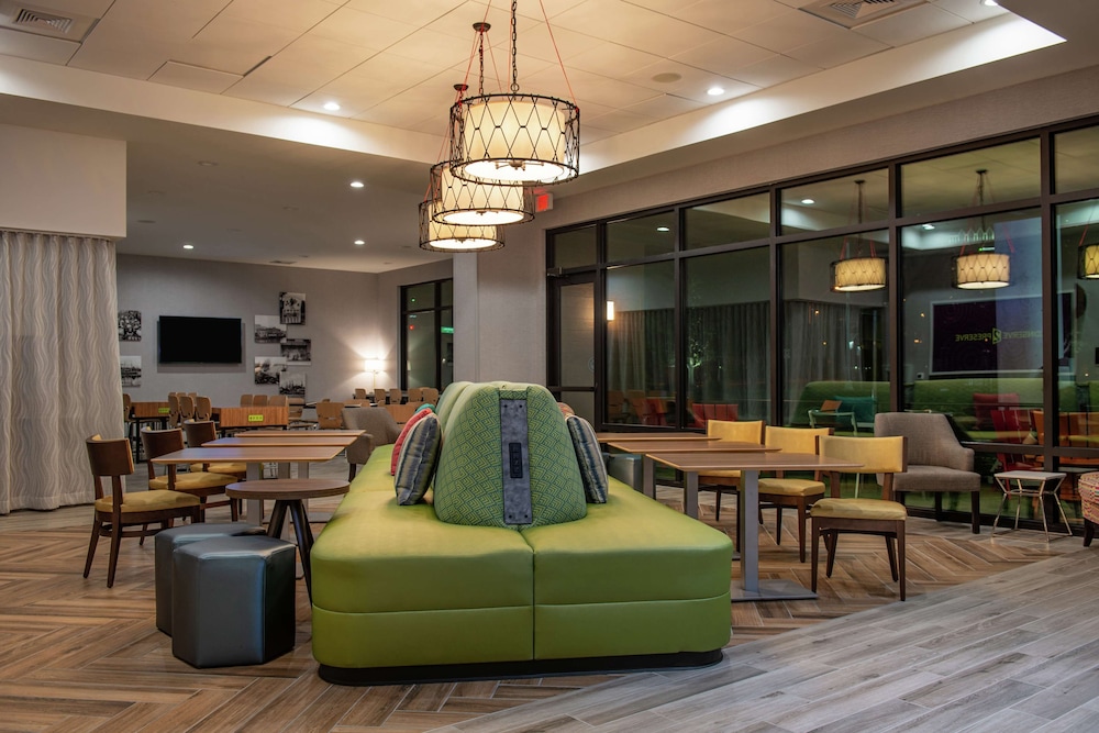 Home2 Suites by Hilton Tampa Downtown Channel District - photo 61