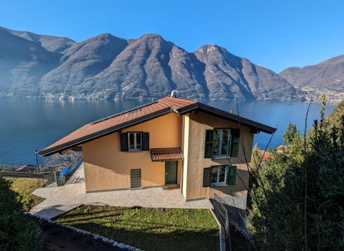 Villa Tesoro di Nesso — 4-Star Luxury Hotel in Nesso, Italy