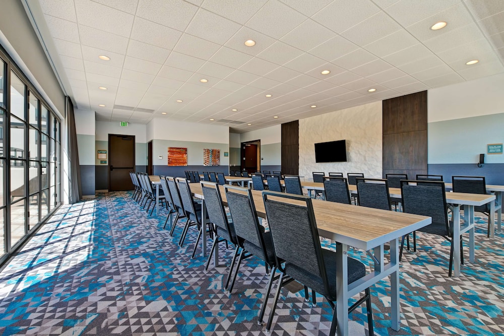 Home2 Suites by Hilton Atascadero CA - photo 43