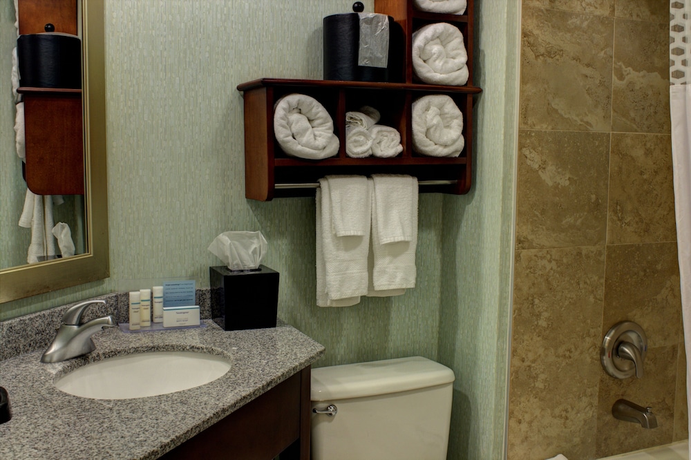 Hampton Inn Daytona Speedway - photo 30