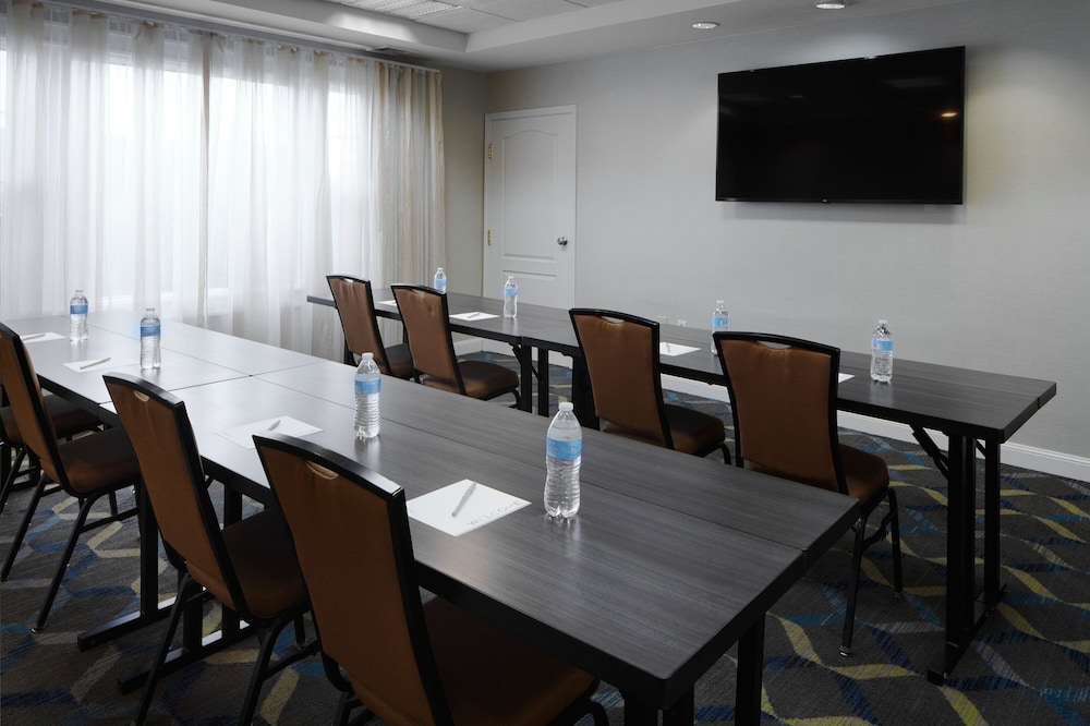 Residence Inn by Marriott Manassas Battlefield Park - photo 27