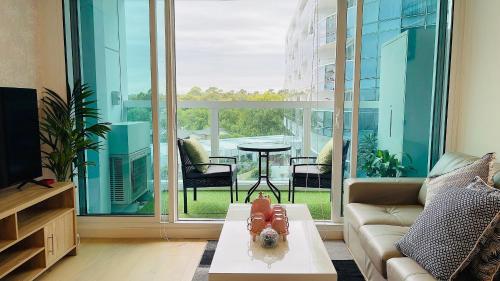 Sweet Home Apartment North Melbourne — 4-Star Luxury Hotel in Melbourne, Australia