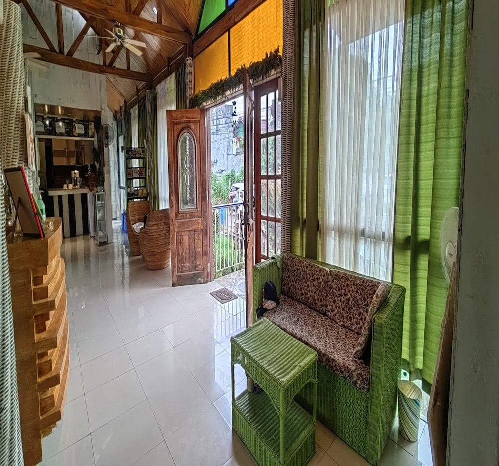 Cozy Princesa Hotel — Manila — photo 4