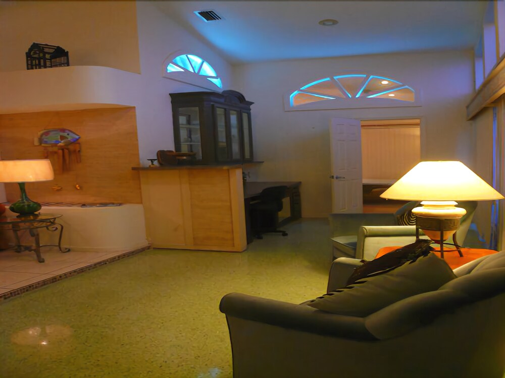 Whispers Resort By Affordable Beach Condos - photo 40