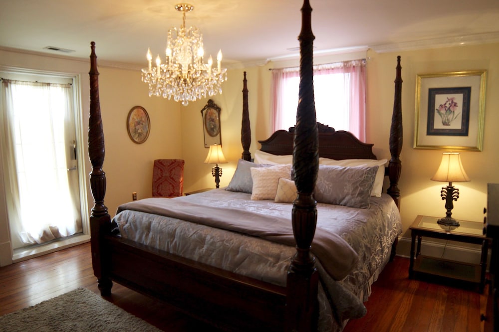 Inn of the Shenandoah - photo 10