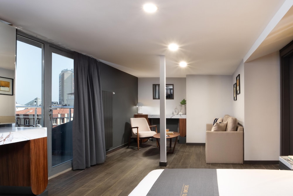 Second Suit Otel - last minute hotel in Istanbul