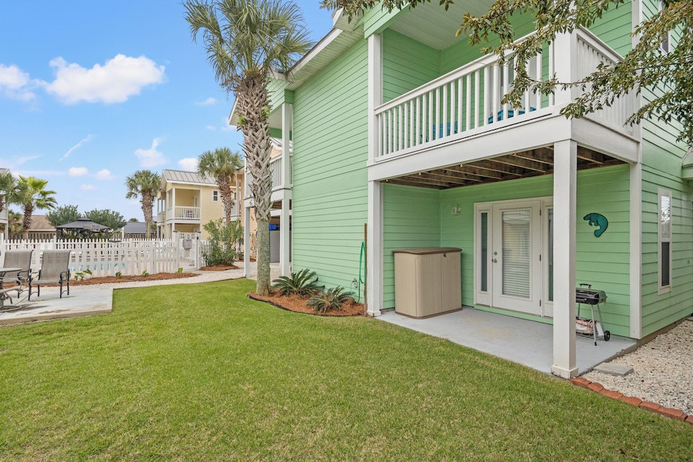 Sago by the Sea: 2 bed 2.5 bath Retreat Steps From the Beach Sleeps 7 - photo 14