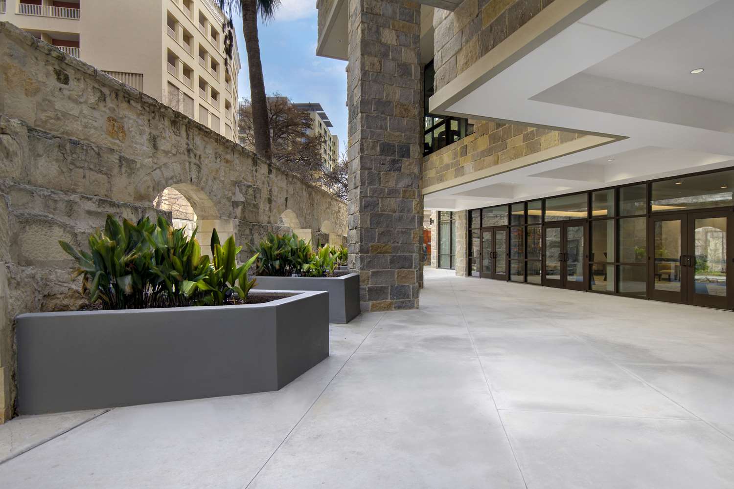 Hampton Inn & Suites San Antonio Riverwalk - photo 18