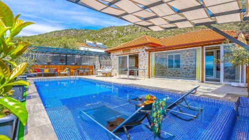 Uzumlu Village 1 Bedroom Villa — 4-Star Luxury Hotel in Kalkan, Turkey