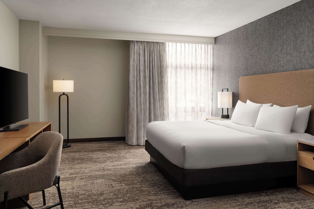 Embassy Suites by Hilton at Hot Springs Convention Center - photo 7