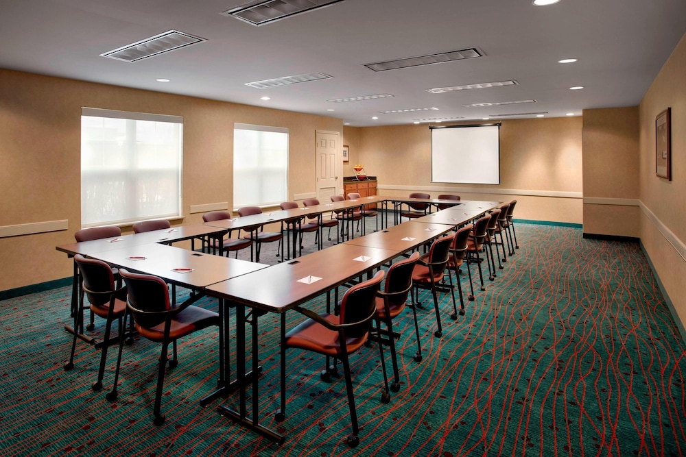 Residence Inn by Marriott Saratoga Springs - photo 24
