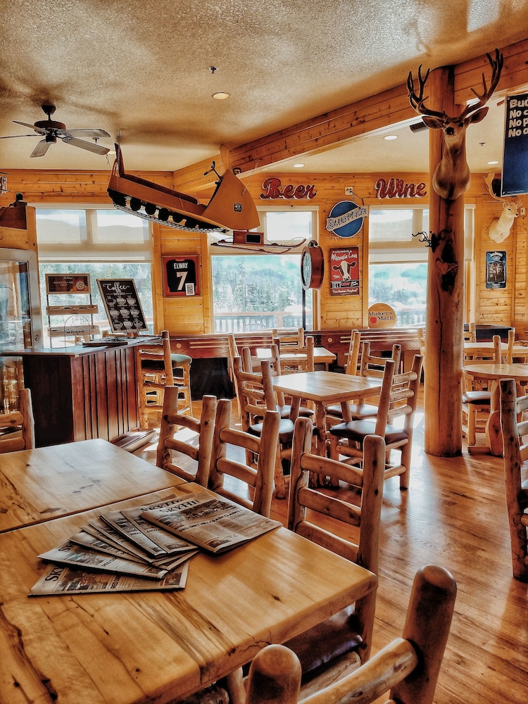 The Gateway Inn - photo 64