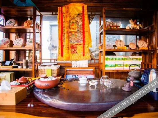 Ancient Town Inn - carbon neutral hotel in Lijiang