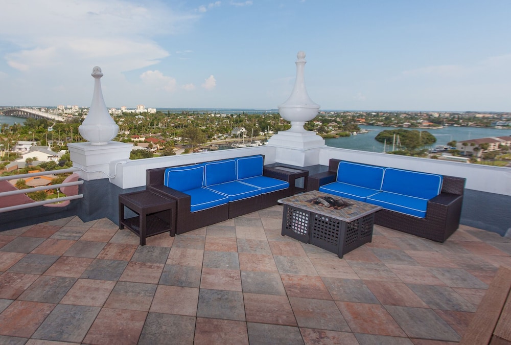 The Don CeSar — 4-Star Luxury Hotel in Saint Pete Beach, United States