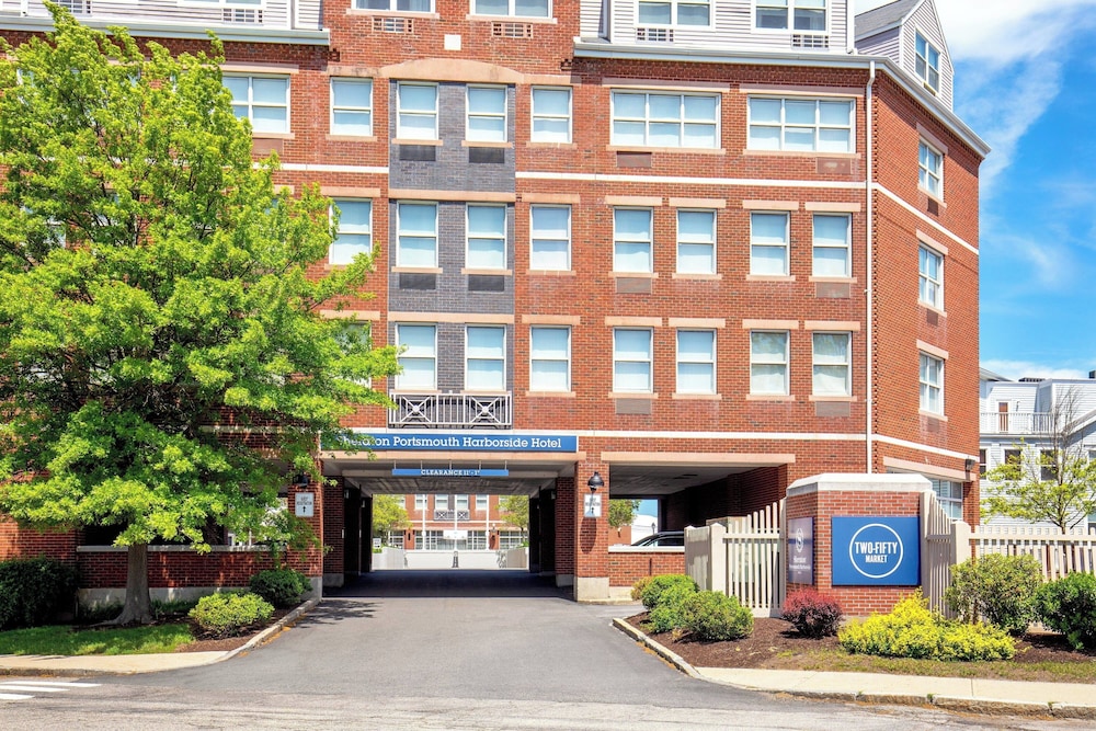 Sheraton Portsmouth Harborside Hotel - photo 46