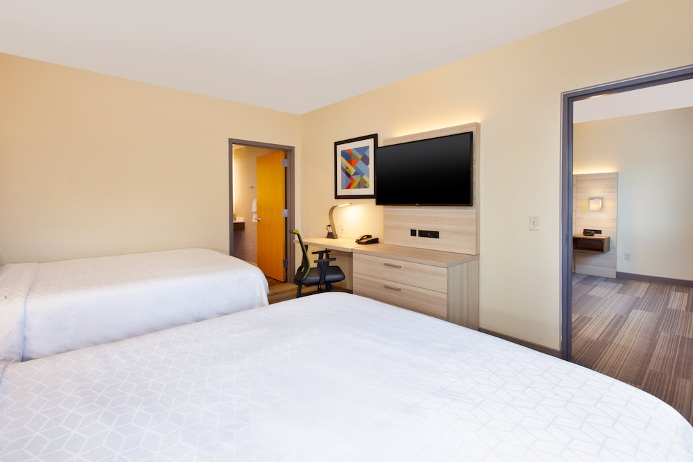 Holiday Inn Express & Suites Absecon Atlantic City by IHG - photo 16