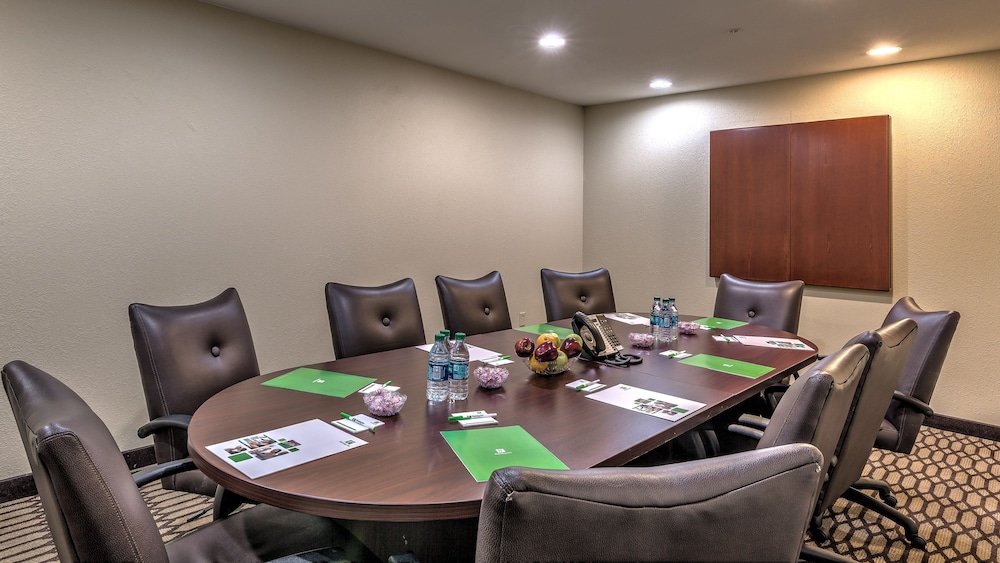 Holiday Inn Oklahoma City North Quail Spgs by IHG - photo 51