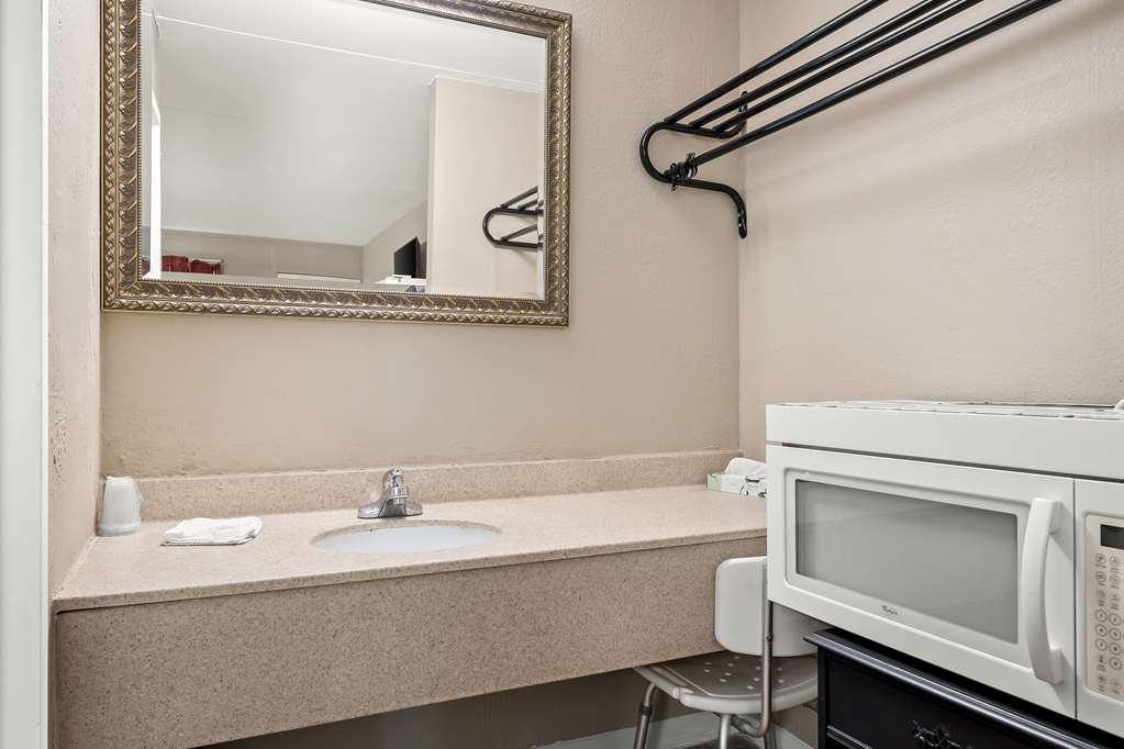 Americas Best Value Inn Danville - photo 20